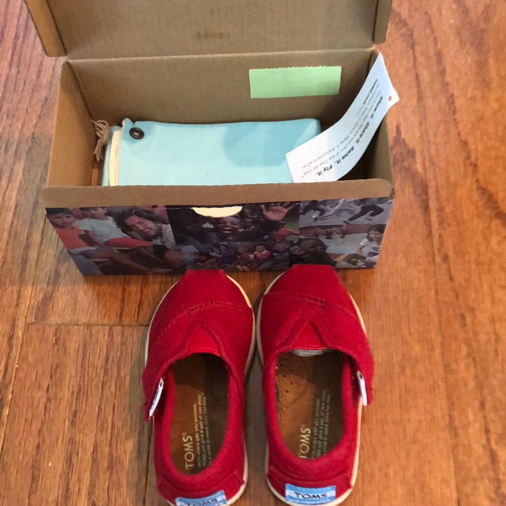 Baby Toms